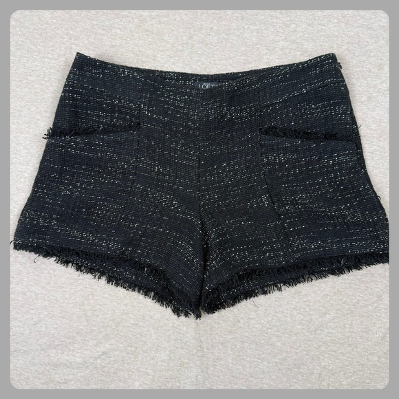 Ann Taylor LOFT Pants - Ann Taylor LOFT Tweed Fringe Shorts Black White‎ Sparkle Women's Size 2
